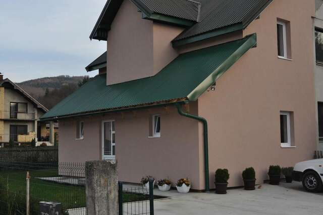 Гостевой дом Green House Колашин-3